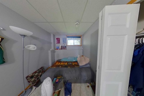 832 10 Ave, Slave Lake, AB 