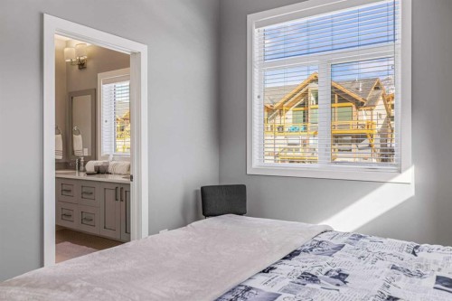 104D-1101 Three Sisters, Canmore, AB 