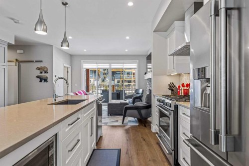 104D-1101 Three Sisters, Canmore, AB 
