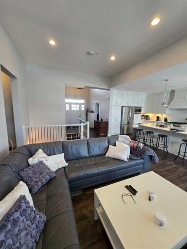 805 7 Avenue, Fox Creek, AB 
