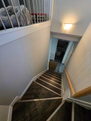 805 7 Avenue, Fox Creek, AB 