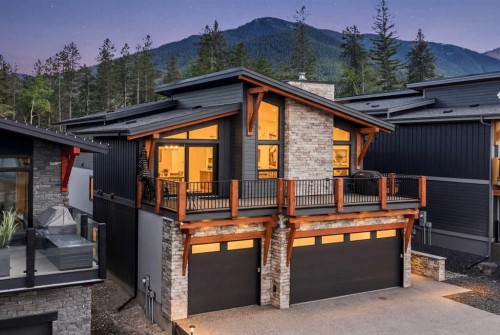 232 Stewart Creek Rise  Canmore, AB T1W 0L8
