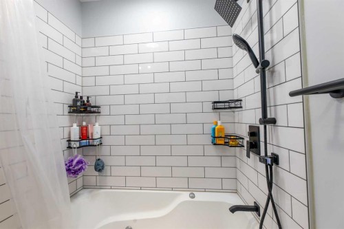 153 Alder Drive, Hinton, AB 