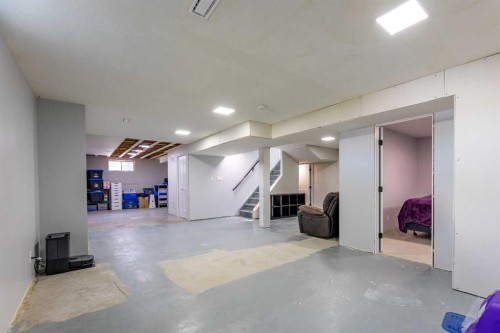 153 Alder Drive, Hinton, AB 