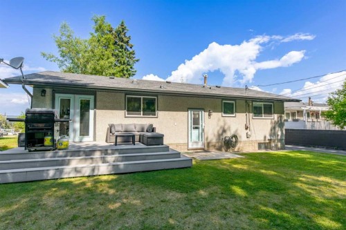 153 Alder Drive, Hinton, AB 