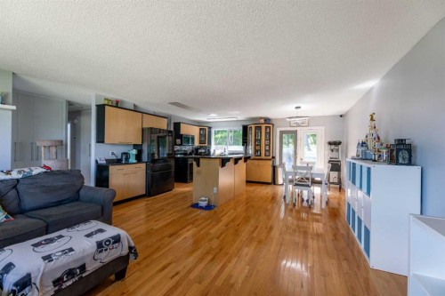 153 Alder Drive, Hinton, AB 