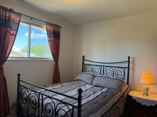 5309 43 Avenue, Athabasca, AB 