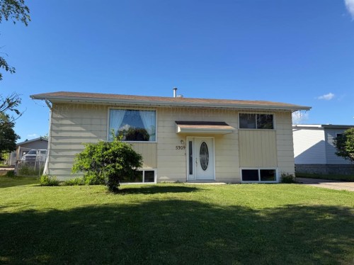5309 43 Avenue, Athabasca, AB 