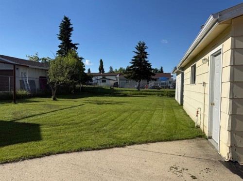 5309 43 Avenue, Athabasca, AB 
