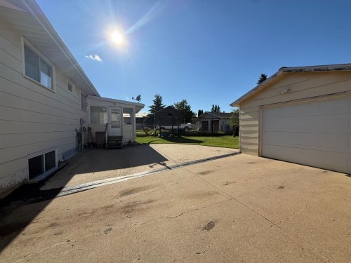 5309 43 Avenue, Athabasca, AB 