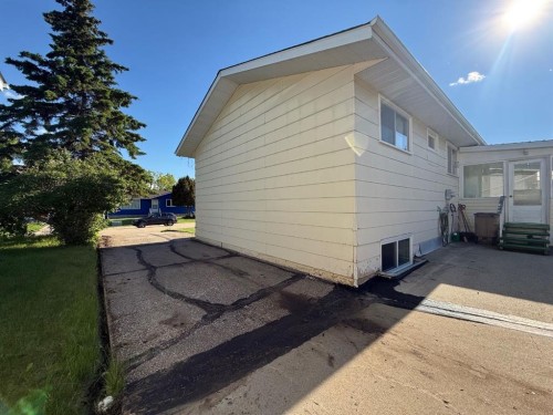 5309 43 Avenue, Athabasca, AB 