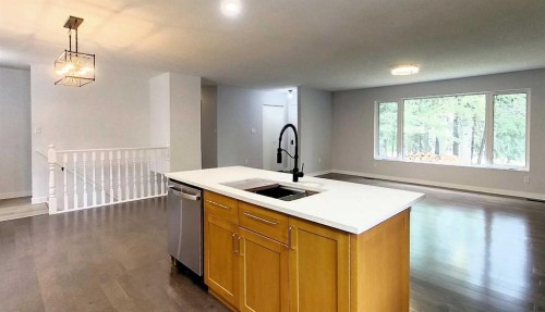 1507 65 Street, Edson, AB 