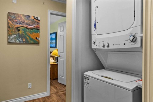 9-200 Glacier Drive, Canmore, AB 