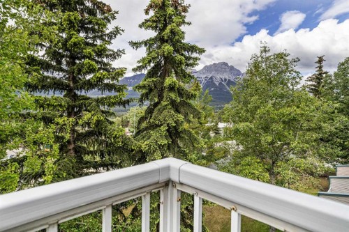 9-200 Glacier Drive, Canmore, AB 