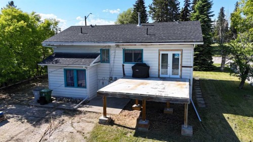 4711 5 Avenue, Edson, AB 