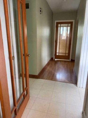 4711 5 Avenue, Edson, AB 