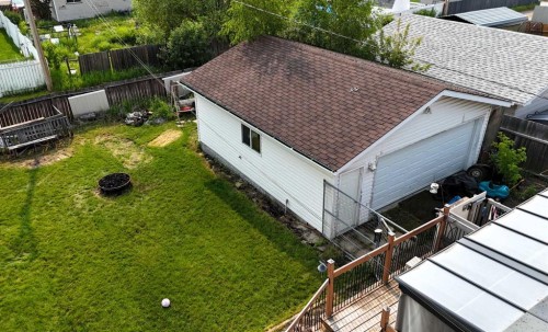 1121 56 Street, Edson, AB 