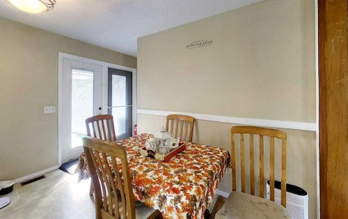 1121 56 Street, Edson, AB 
