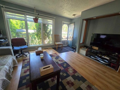 1121 56 Street, Edson, AB 