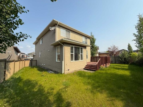 105 Wolf Willow Cove, Hinton, AB 