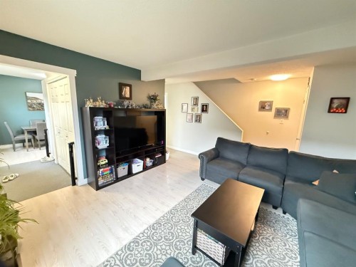 21-110 Tamarack Avenue, Hinton, AB 