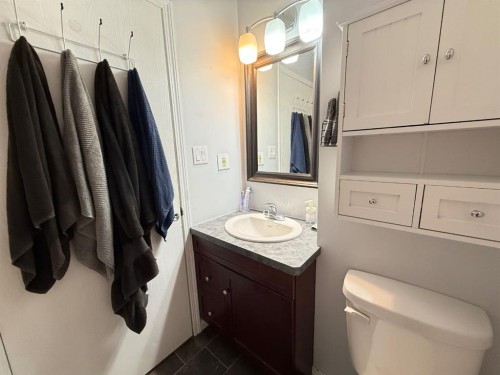 21-110 Tamarack Avenue, Hinton, AB 