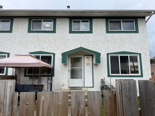 21-110 Tamarack Avenue  Hinton, AB T7V 1C5