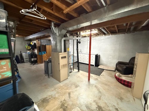 21-110 Tamarack Avenue, Hinton, AB 