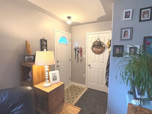 25 Centennial Crescent, Swan Hills, AB - Indoor Photo Showing Other Room