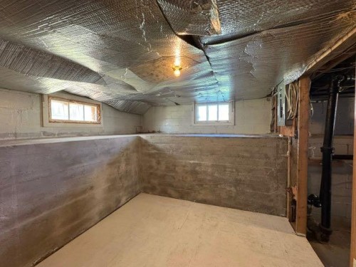 103 Erith Drive, Hinton, AB 