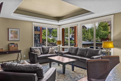 103-191 Kananaskis Way, Canmore, AB - Indoor Photo Showing Living Room