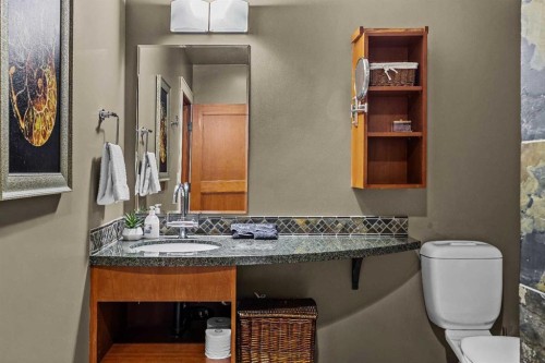 103-191 Kananaskis Way, Canmore, AB - Indoor Photo Showing Bathroom