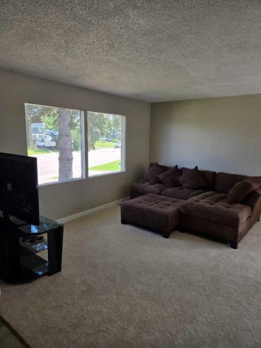 410 7 Street, Fox Creek, AB 