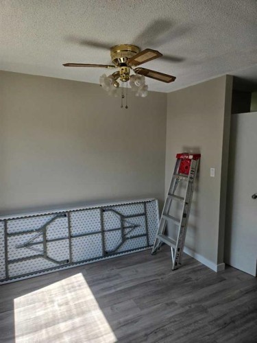 410 7 Street, Fox Creek, AB 