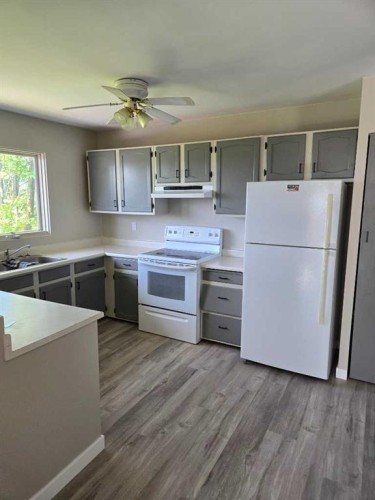 410 7 Street, Fox Creek, AB 