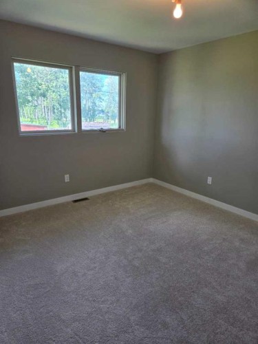 410 7 Street, Fox Creek, AB 