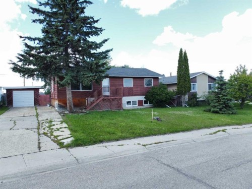 410 7 Street  Fox Creek, AB T0H 1P0