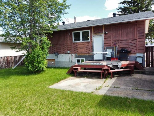 410 7 Street, Fox Creek, AB 