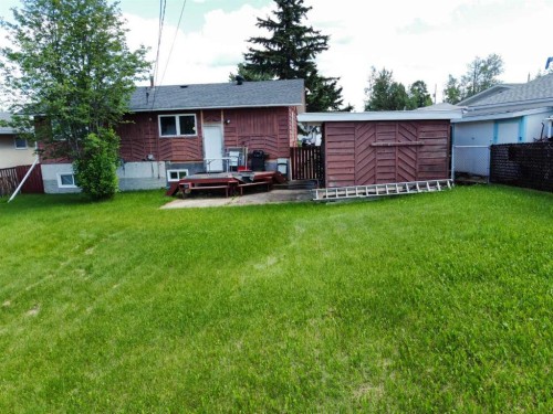 410 7 Street, Fox Creek, AB 