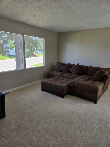 410 7 Street, Fox Creek, AB 
