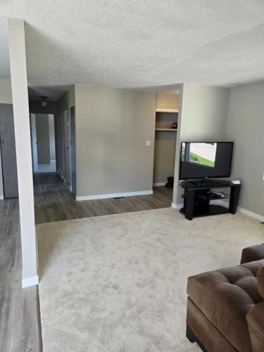 410 7 Street, Fox Creek, AB 