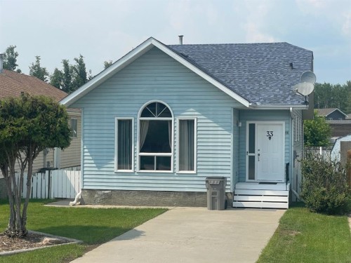 33 Graham Road  Whitecourt, AB T7S 1B7