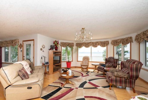 412 Willow Drive, Sunset Beach, AB 