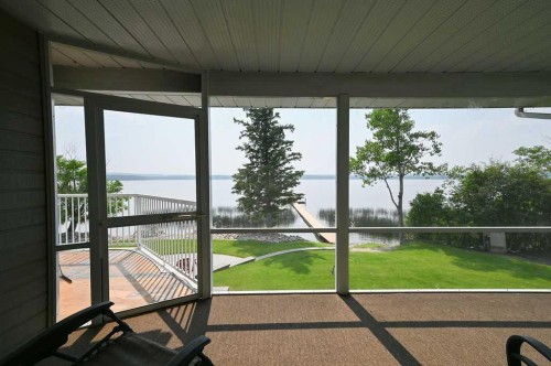 412 Willow Drive, Sunset Beach, AB 