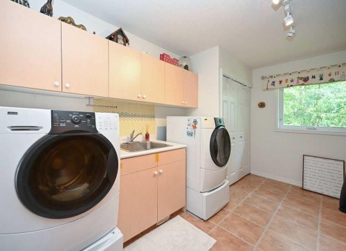 412 Willow Drive, Sunset Beach, AB 