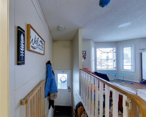 5802-12 Avenue, Edson, AB 