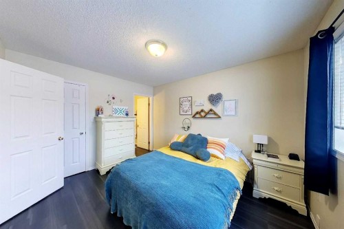 5802-12 Avenue, Edson, AB 