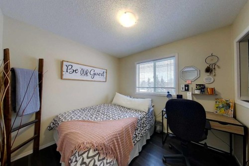 5802-12 Avenue, Edson, AB 