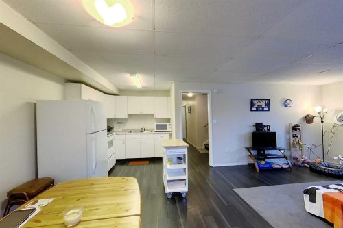 5802-12 Avenue, Edson, AB 