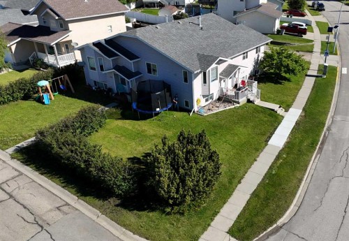 5802-12 Avenue, Edson, AB 